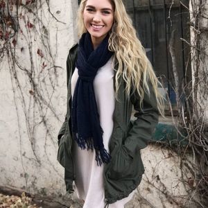 Meet your Posher, Kaelea